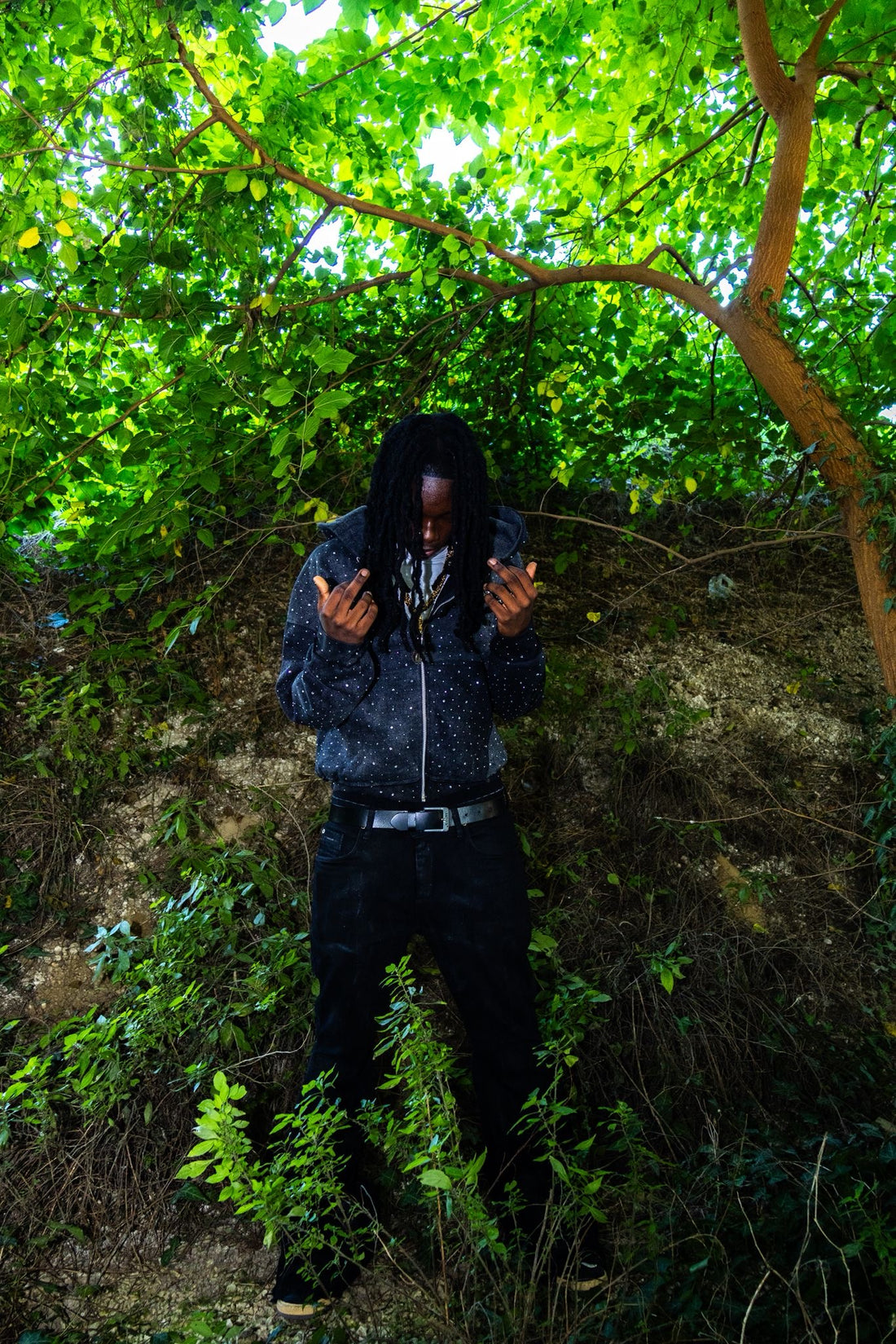BLACK VVS HOODIE