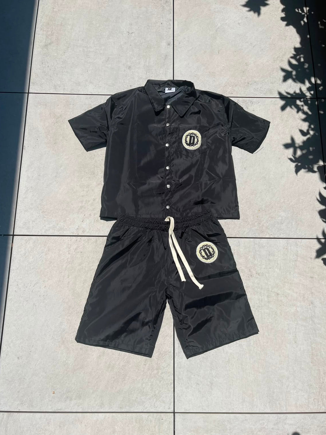 COMPLETO NYLON — BLACK (Shirt + Shorts)